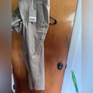 Everlane NWT never worn slim fit carpenter jean